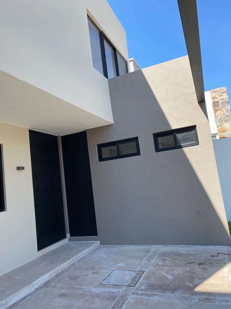 House in Gated Community in Arco de Piedra, Querétaro, photo 3 of 31