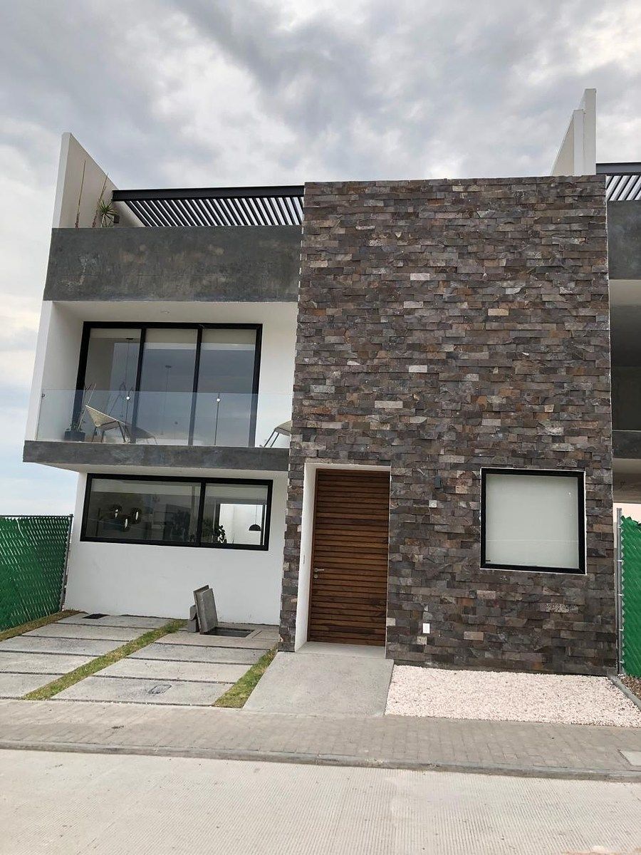 Casa à Venda em Condomínio - El Condado Querétaro com Inquilino, foto 1 de 11