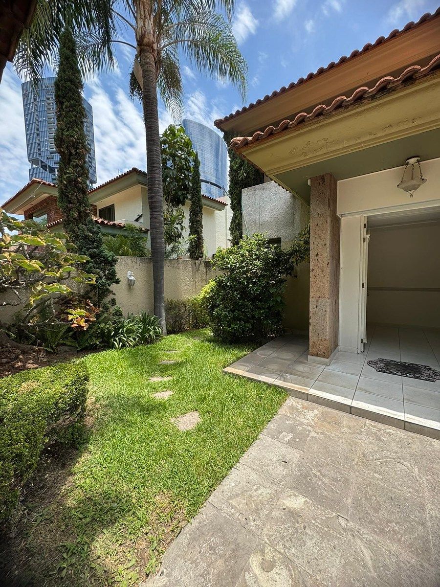 Casa en condominio en Colomos Patria, Zapopan, foto 3 de 20