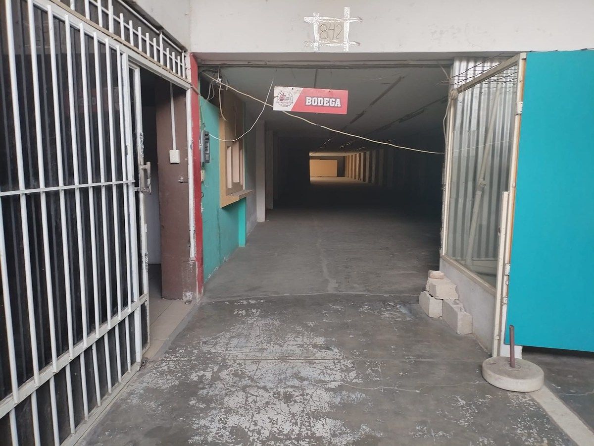 Edificio en Colón, Tuxtla Gutiérrez, foto 4 de 21