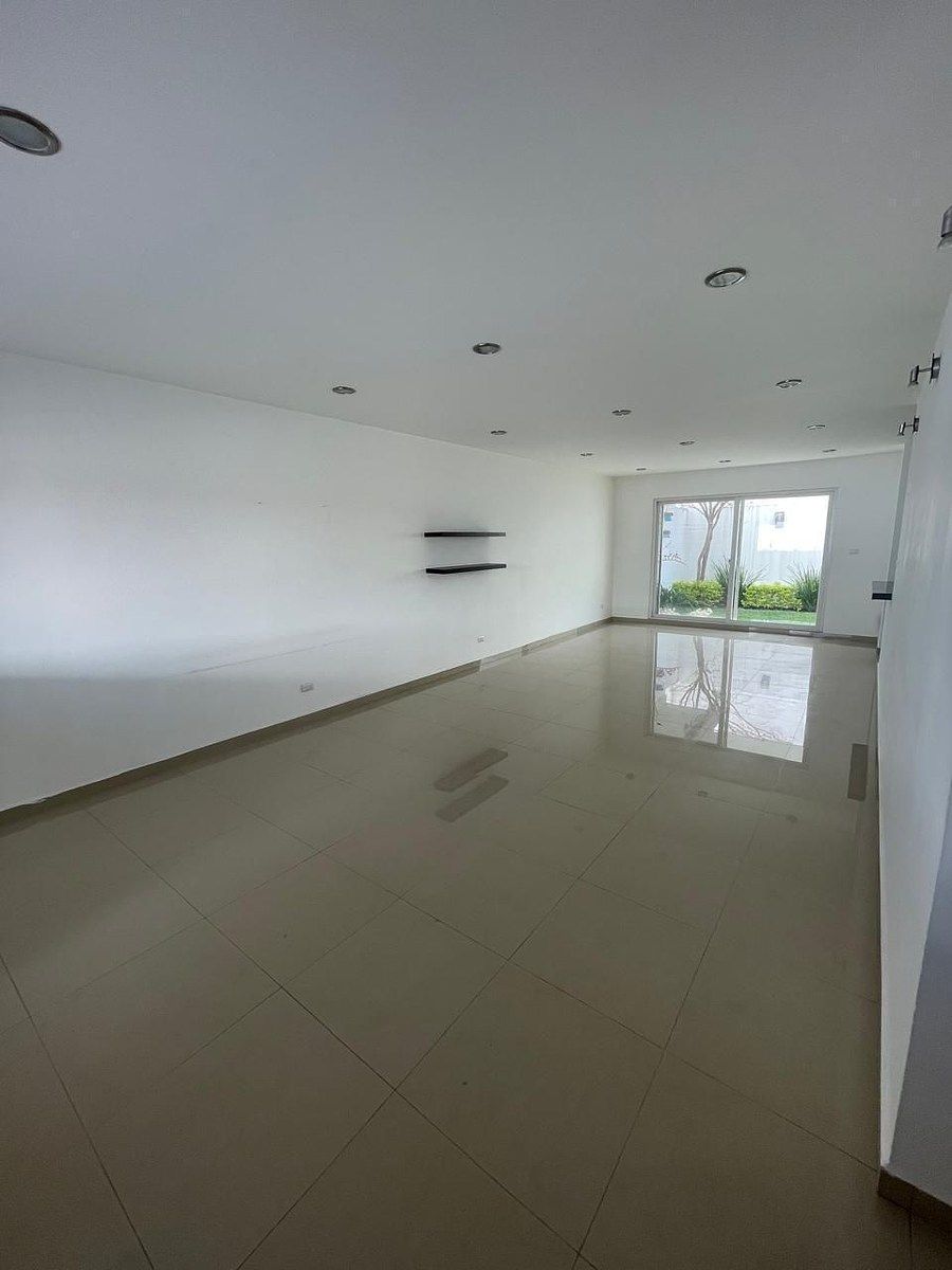 Casa en Juriquilla la Condesa, Querétaro, foto 5 de 14