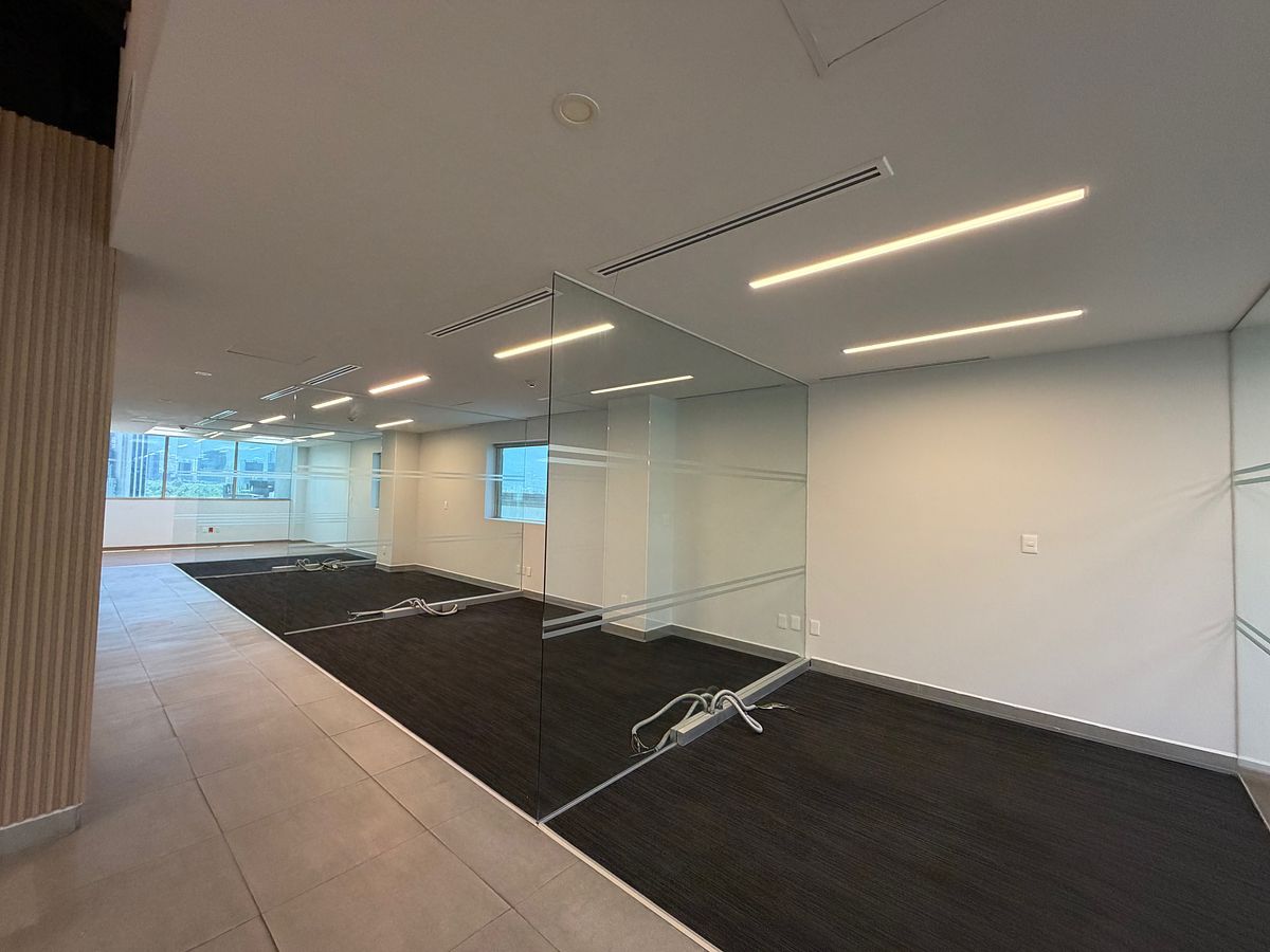 Sala Comercial em Hacienda San Agustin, San Pedro Garza García, foto 9 de 14