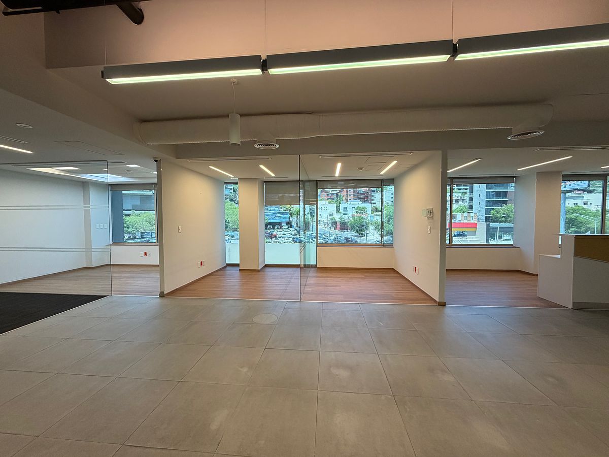 Sala Comercial em Hacienda San Agustin, San Pedro Garza García, foto 6 de 14