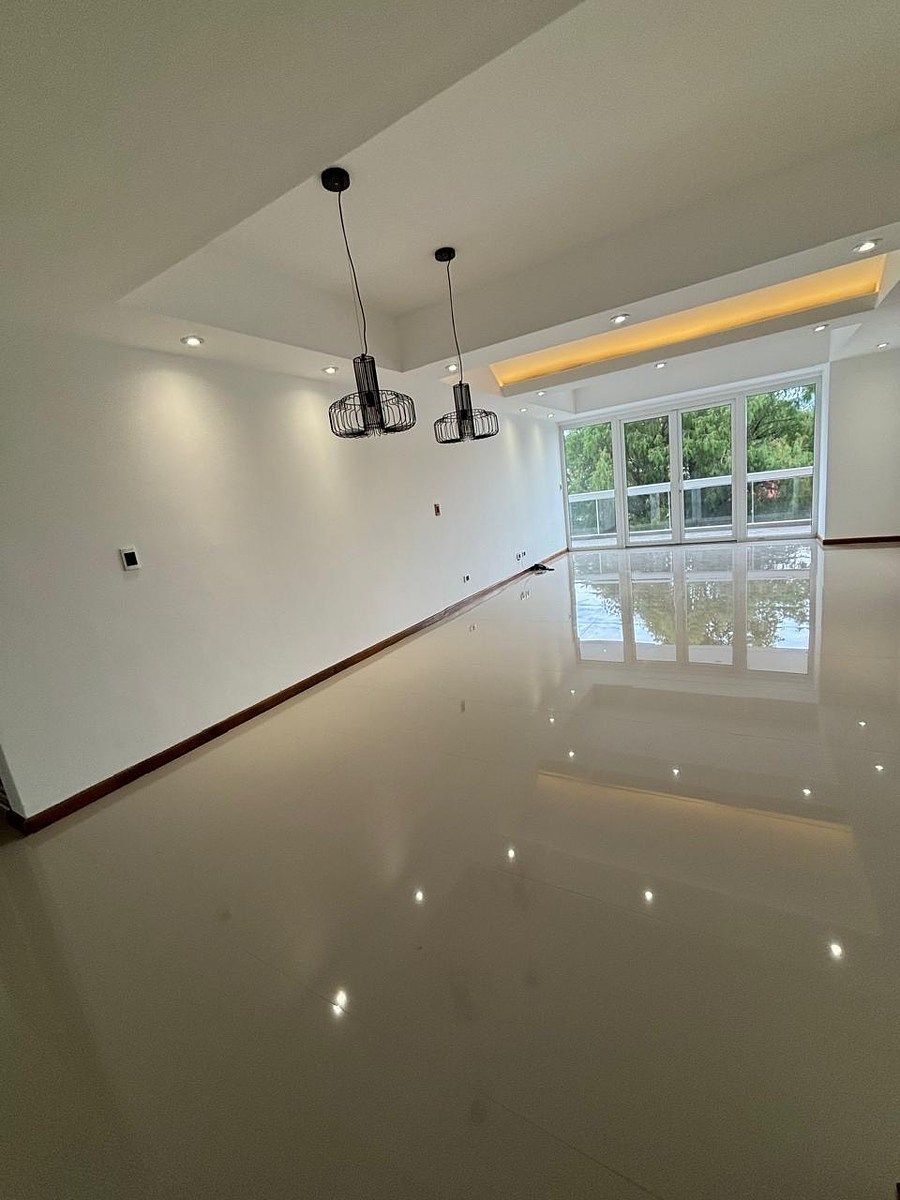 Apartamento en Renta – La Candelaria, Zona 14 - Image 3