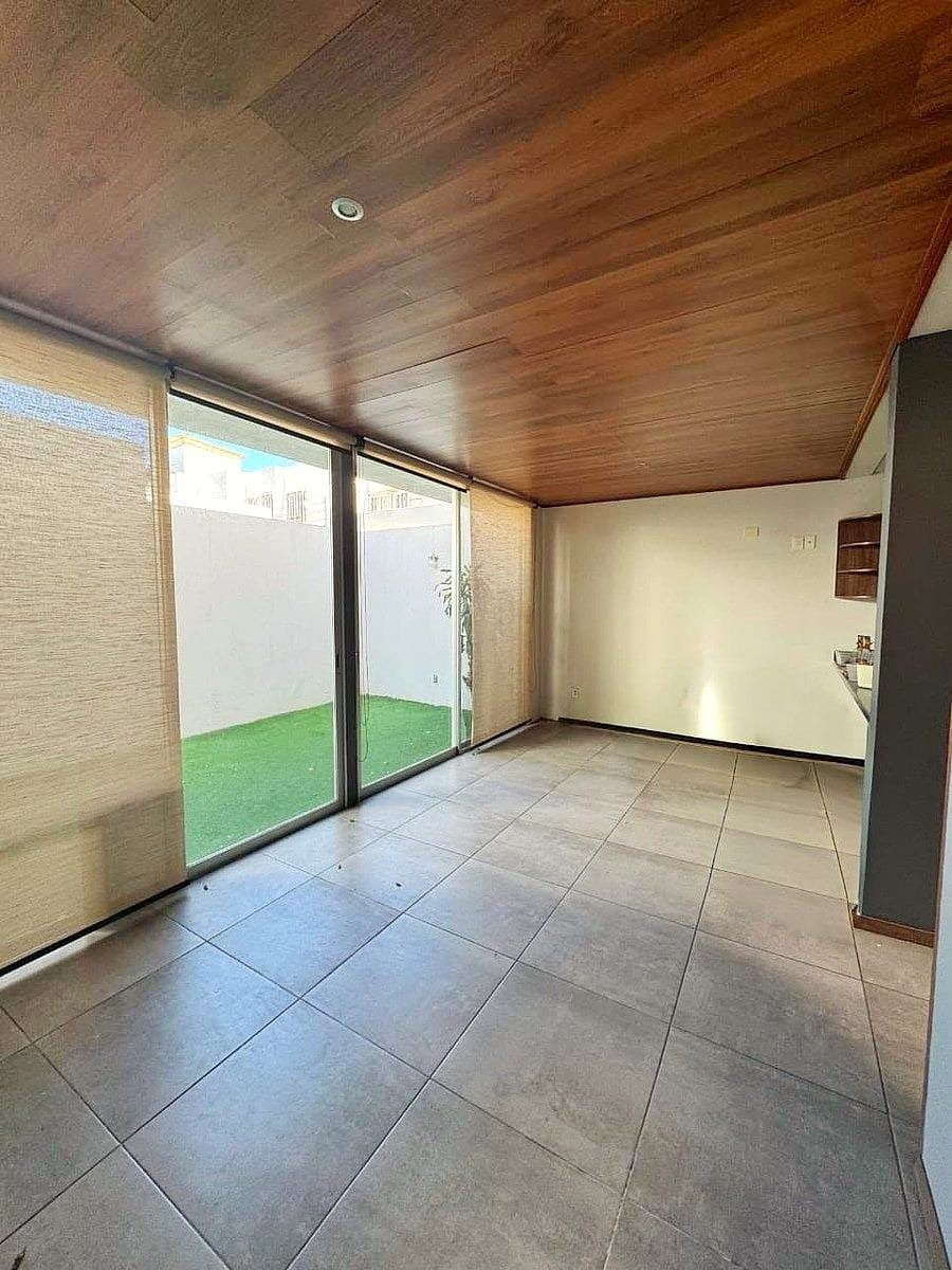 Casa en condominio en Girasoles Acueducto, Zapopan, foto 2 de 11