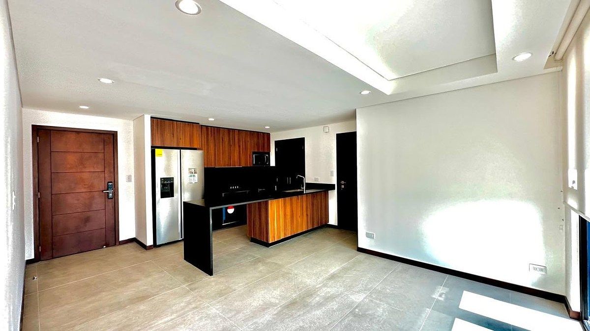 Apartamento en Zona 14, Guatemala, foto 7 de 16