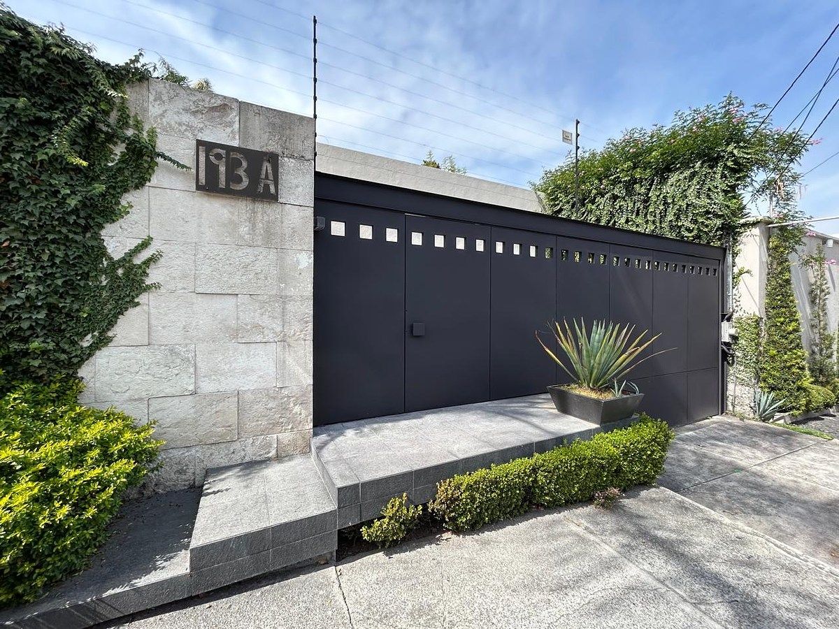VENDE-SE OU ALUGA-SE BELA CASA NO PEDREGAL!!, foto 1 de 21