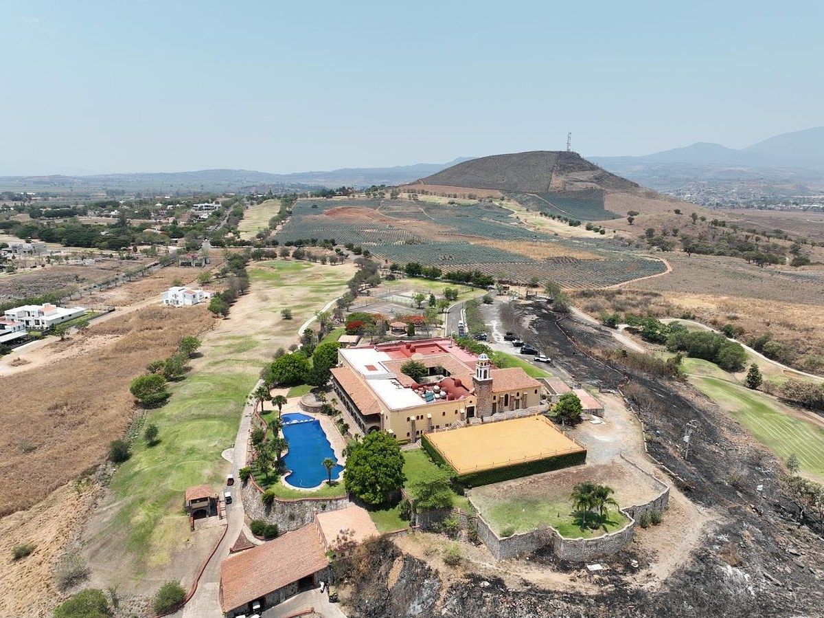 Lot in El Arenal, El Arenal, photo 2 of 16