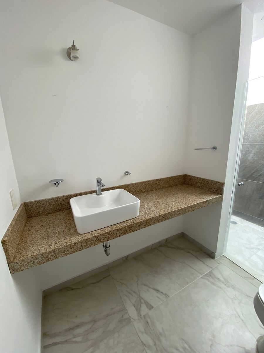 House in Gated Community in Valle Imperial, Zapopan, photo 10 of 14