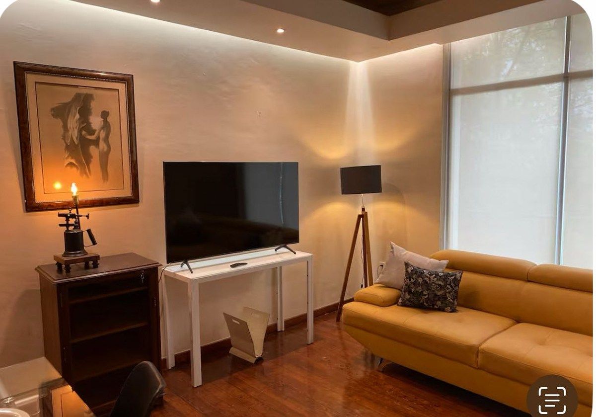 DEPARTAMENTO EXTERIOR EN VENTA – COLONIA CUAUHTÉMOC, foto 1 de 18