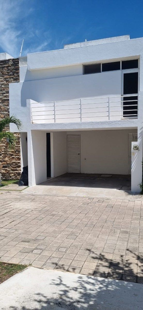 Casa à venda no fracionamento Bugambilias, foto 1 de 22