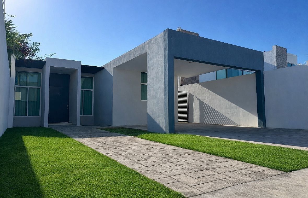 CASA EN VENTA EN CHOLUL, foto 1 de 17