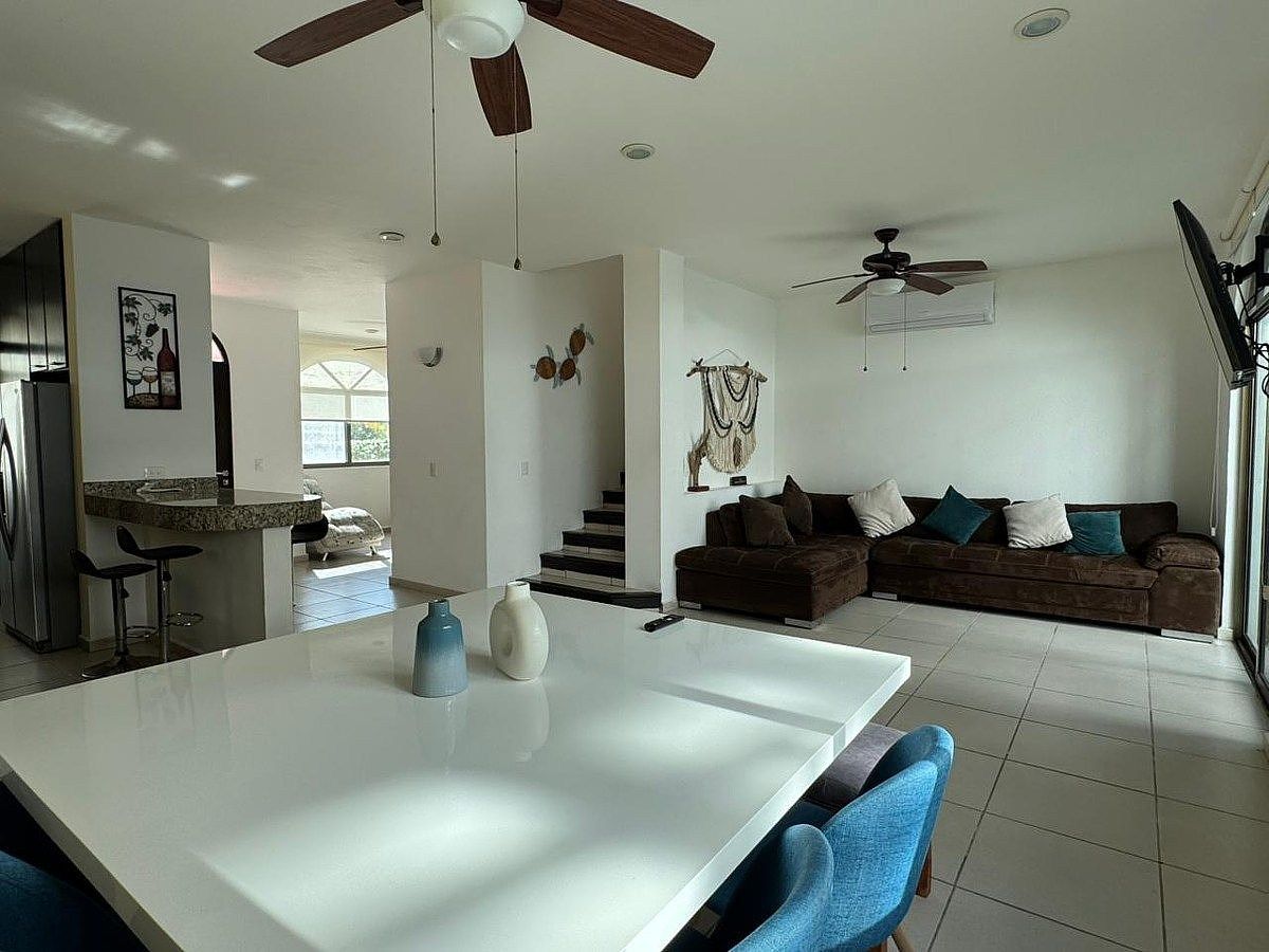 Casa para Aluguel | Residencial Xcalacoco, Playa del Carmen, foto 1 de 12