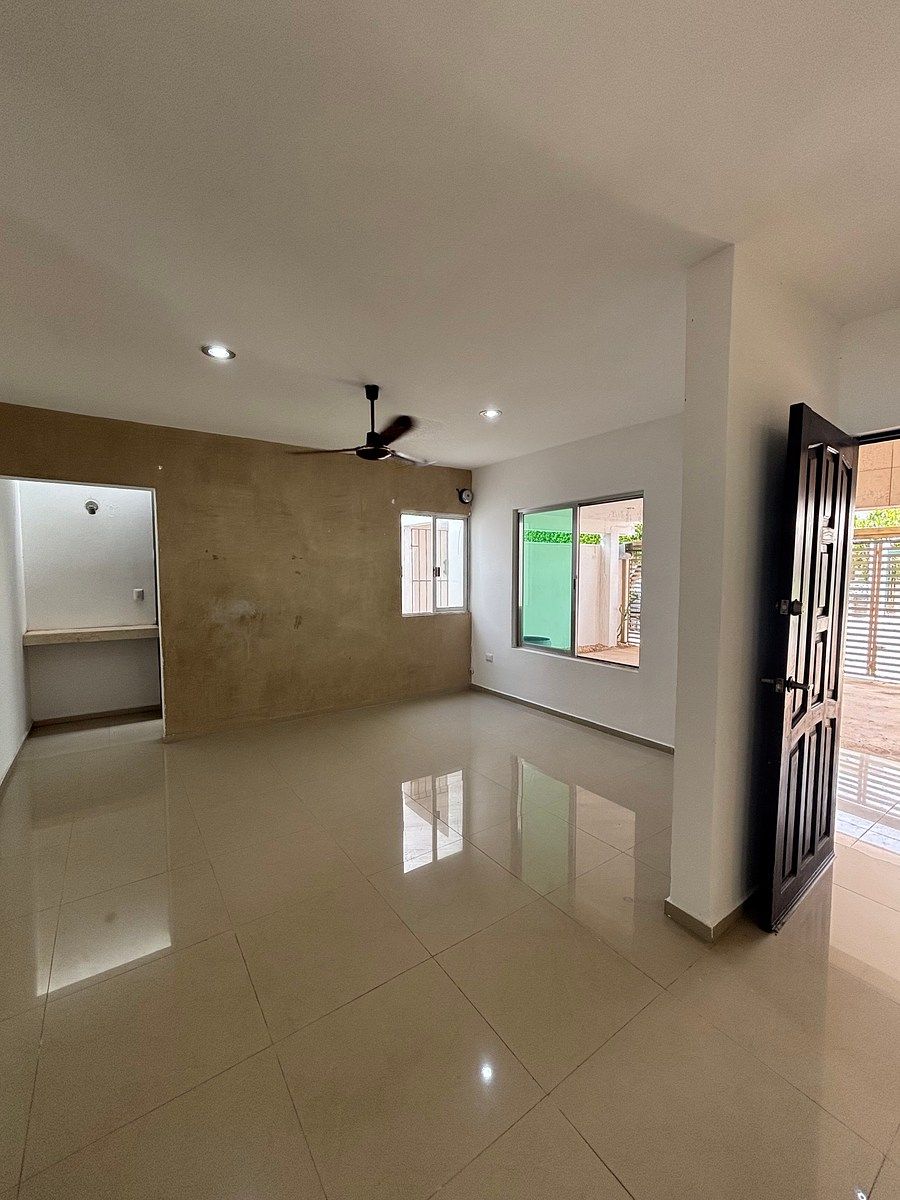 SALA, foto 2 de 18