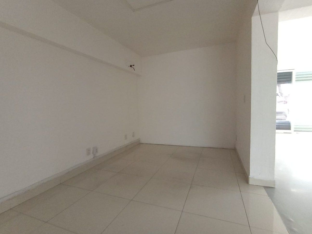 Retail Space in Jardines del Bosque Centro, Guadalajara, photo 11 of 20