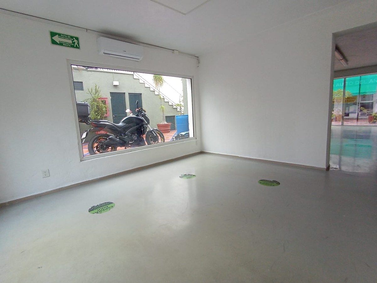 Retail Space in Jardines del Bosque Centro, Guadalajara, photo 5 of 20