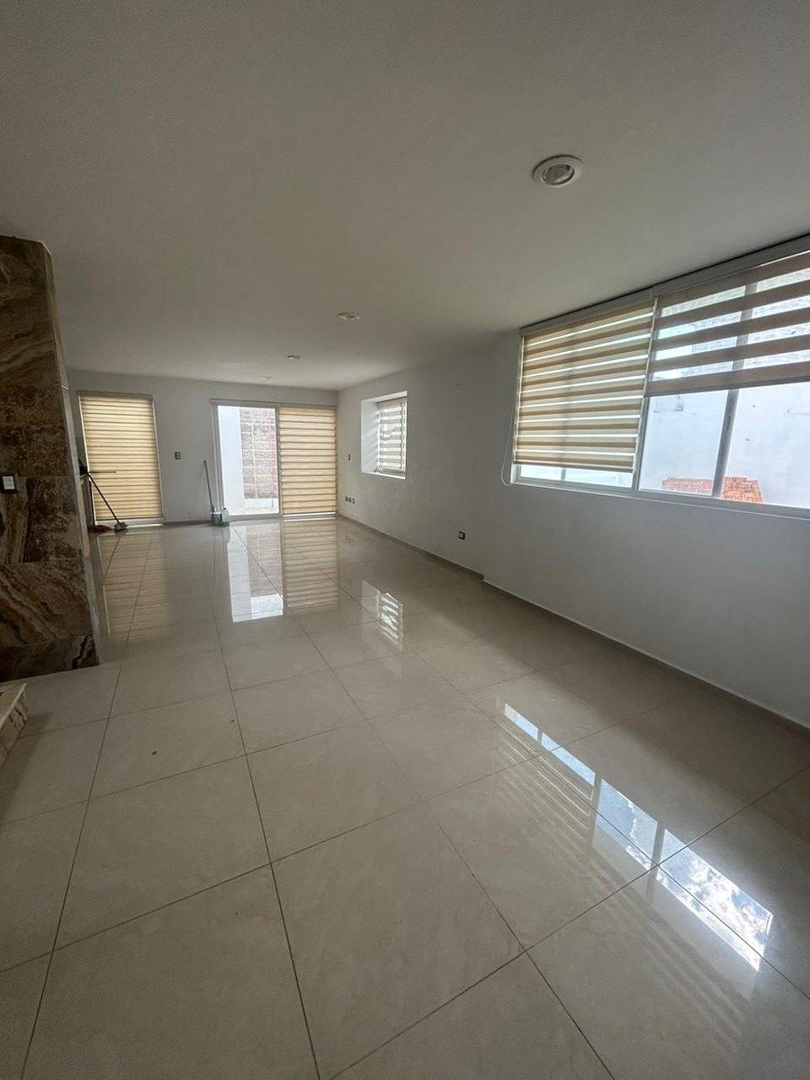 Casa em condomínio fechado em Residencial las Plazas, Aguascalientes, foto 2 de 25