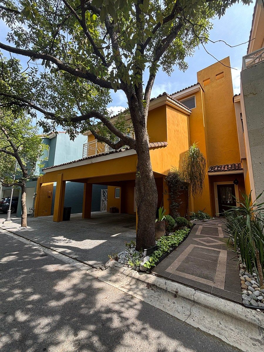 Residencia en Renta, foto 1 de 18