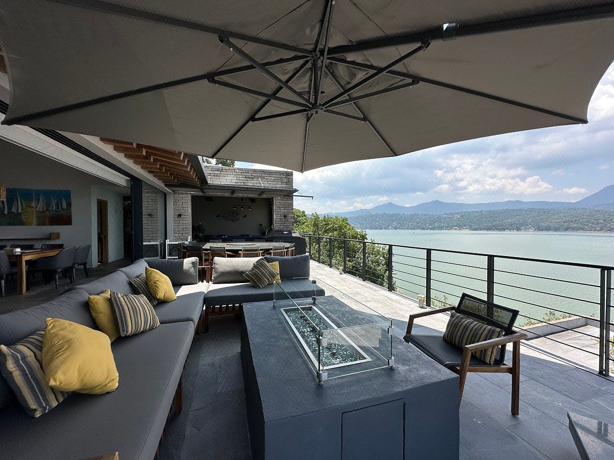 Casa en condominio en Valle de Bravo, Valle de Bravo, foto 3 de 26