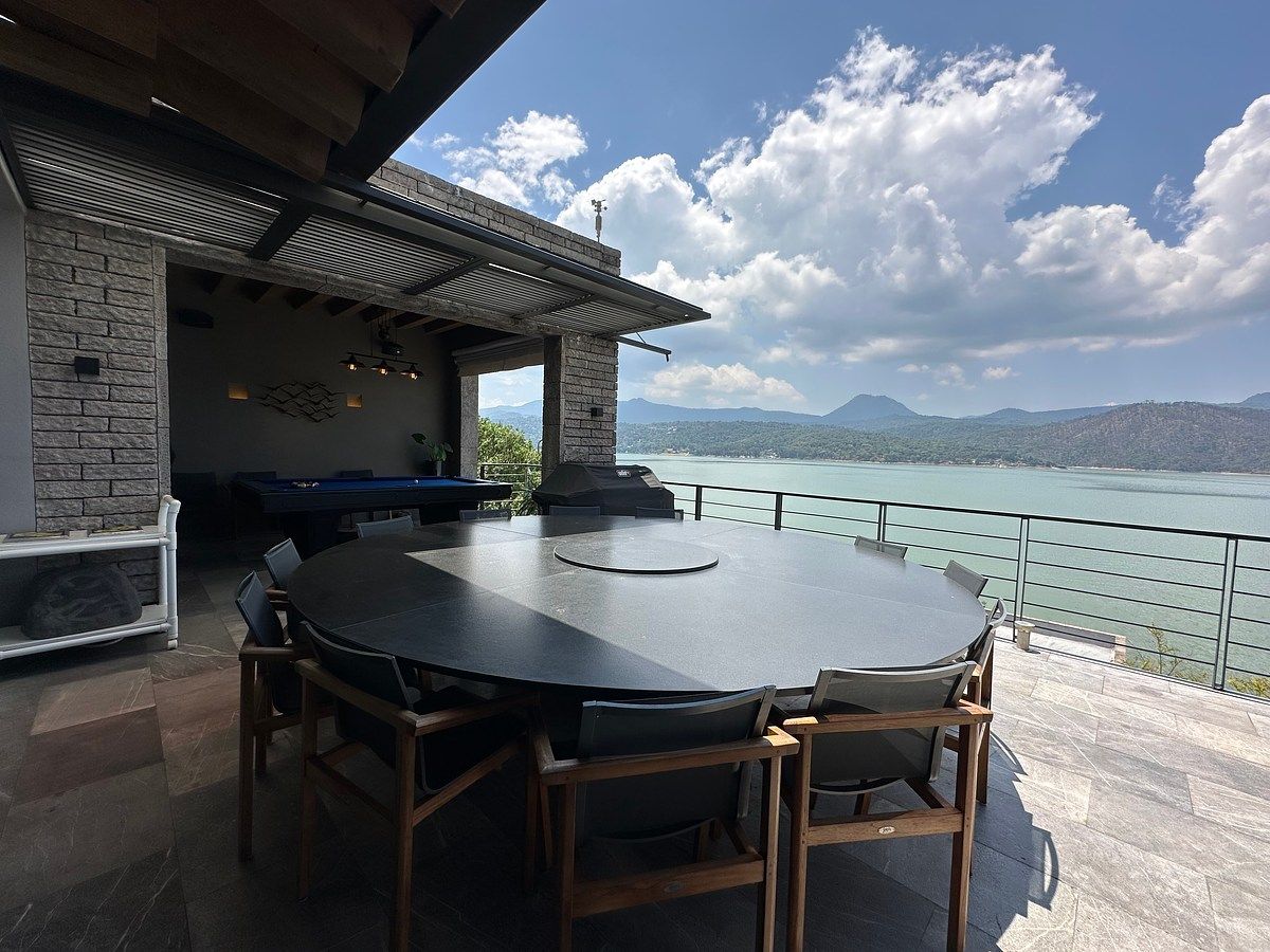 Casa en condominio en Valle de Bravo, Valle de Bravo, foto 4 de 26