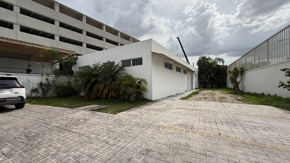 Retail Space in Xcumpich, Mérida, photo 10 of 12