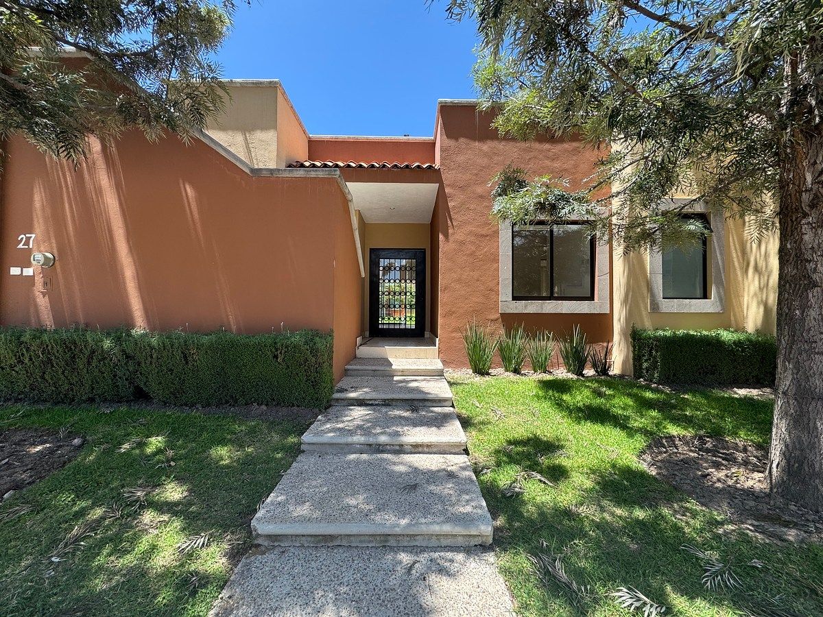 House in Gated Community in Arcos de San Miguel, San Miguel de Allende, photo 3 of 50