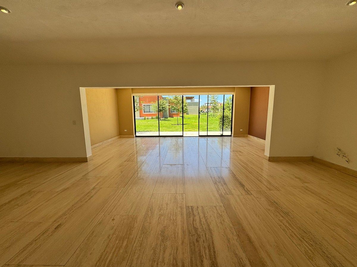 House in Gated Community in Arcos de San Miguel, San Miguel de Allende, photo 4 of 50