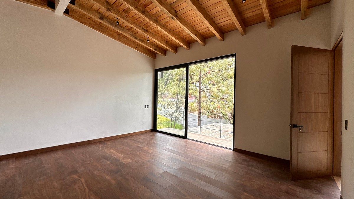 House in Gated Community in Avándaro, Valle de Bravo, photo 10 of 25