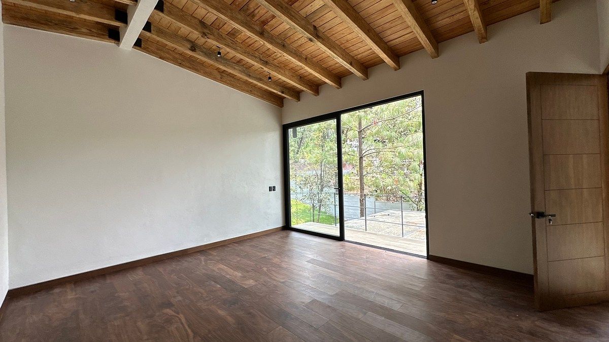 House in Gated Community in Avándaro, Valle de Bravo, photo 16 of 25