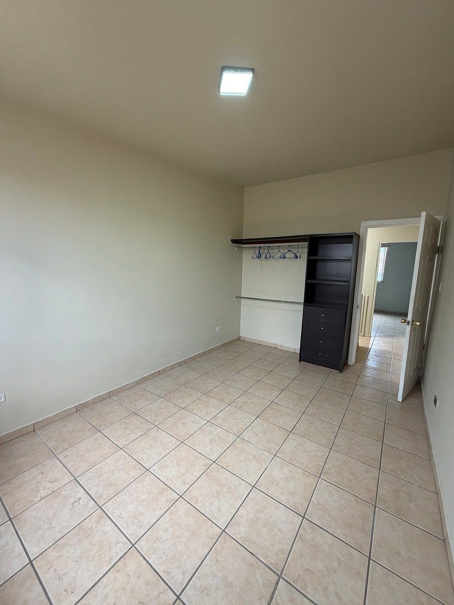 Casa em Lomas de La Presa, Tijuana, foto 2 de 30