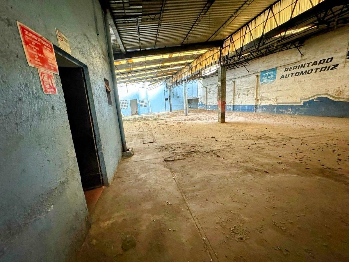 Bodega comercial en Sector Popular, Iztapalapa, foto 2 de 9