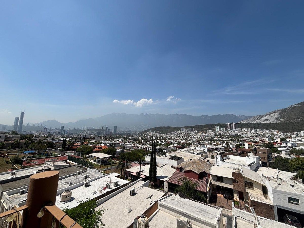 House in Colinas de San Gerardo, Monterrey, photo 16 of 18