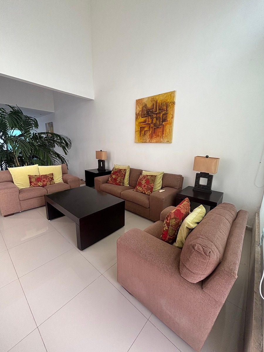 House in Altabrisa, Mérida, photo 2 of 19