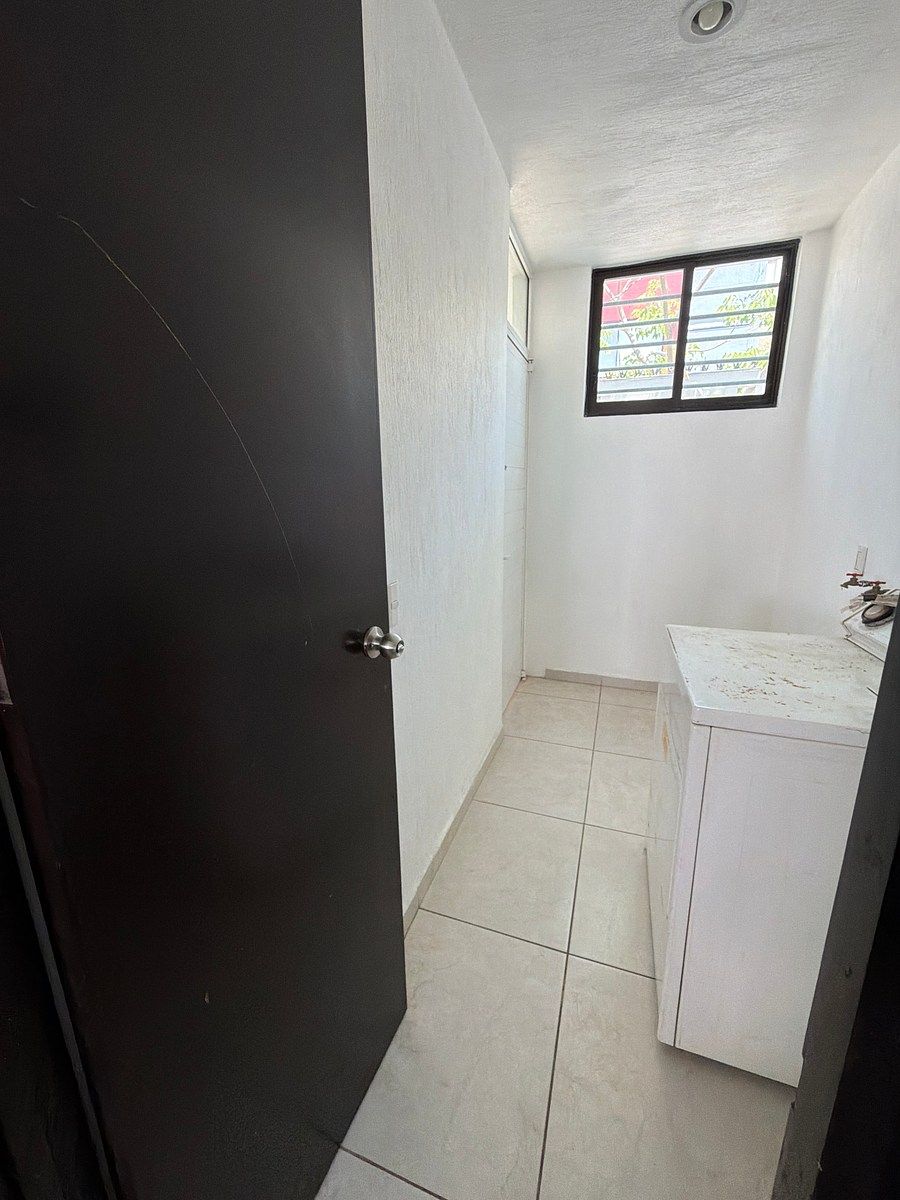 Casa em Paisajes del Tesoro, Tlaquepaque, foto 10 de 23