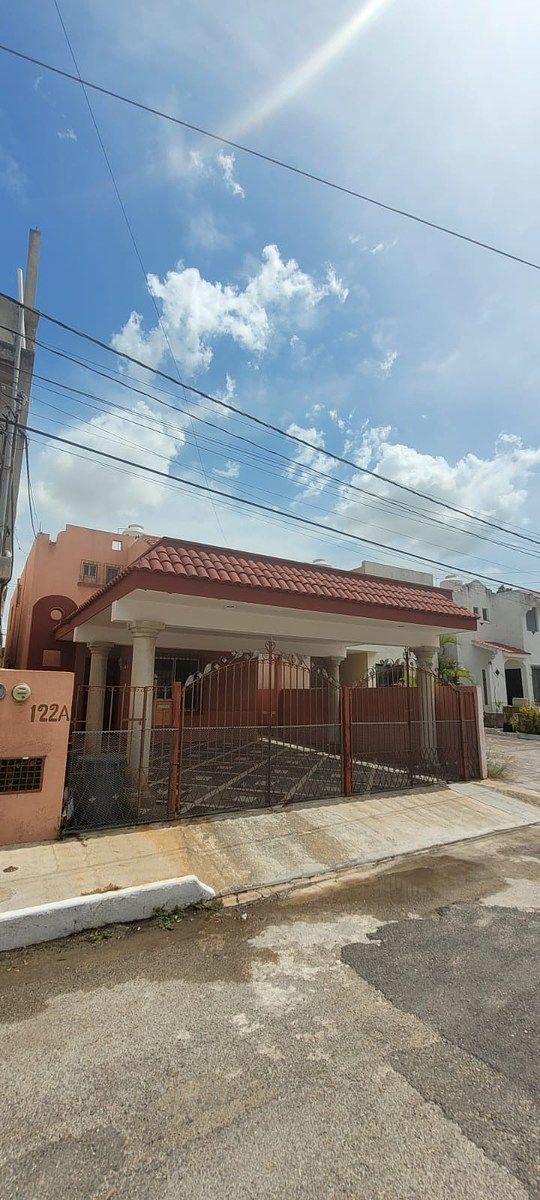 Fachada principal, foto 21 de 27