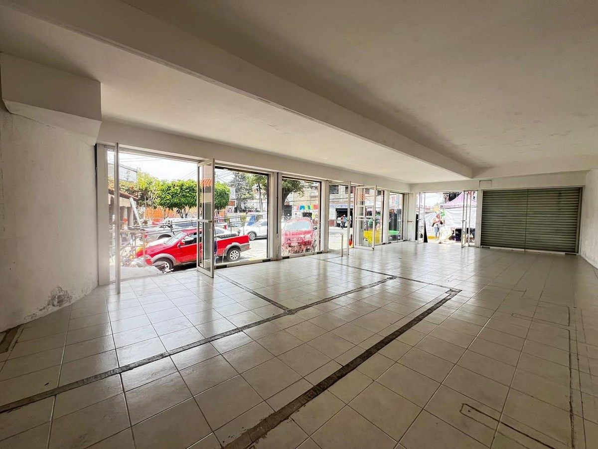 Retail Space in Tetelpan, Álvaro Obregón, photo 3 of 11