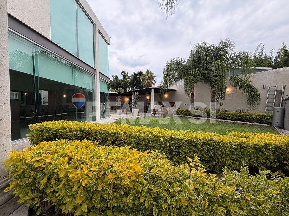 Casa em Fraccionamiento Villas del Mesón, Querétaro, foto 3 de 34