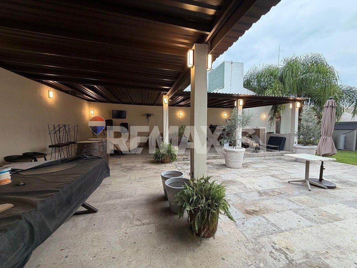 Casa em Fraccionamiento Villas del Mesón, Querétaro, foto 6 de 34