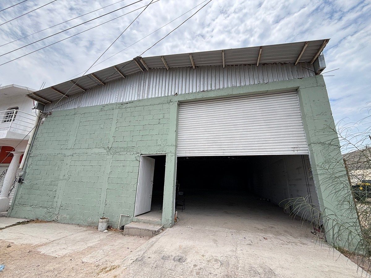 Bodega Lic Verdad, foto 1 de 15