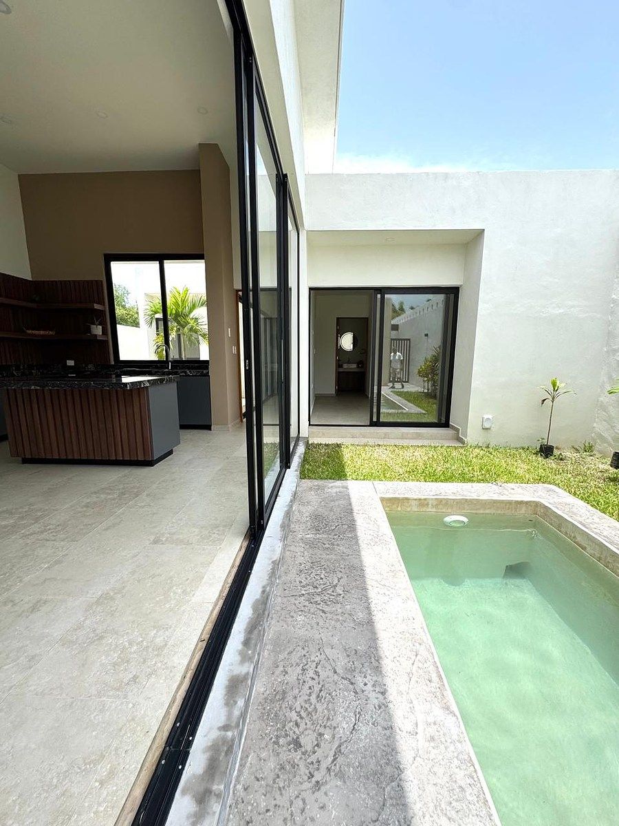 Casa Mat, foto 1 de 14