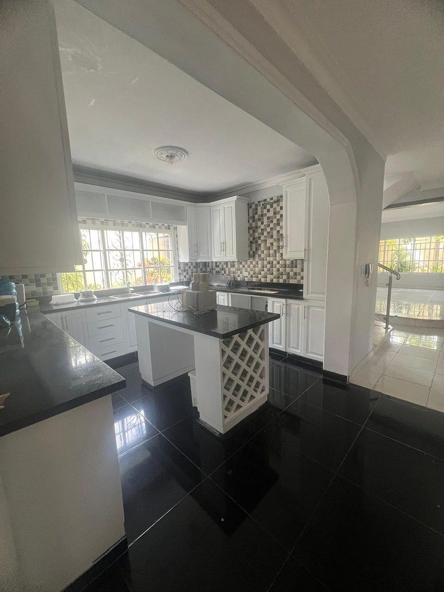 Casa en Viejo Arroyo Hondo, Santo Domingo Centro (Distrito Nacional), foto 8 de 26