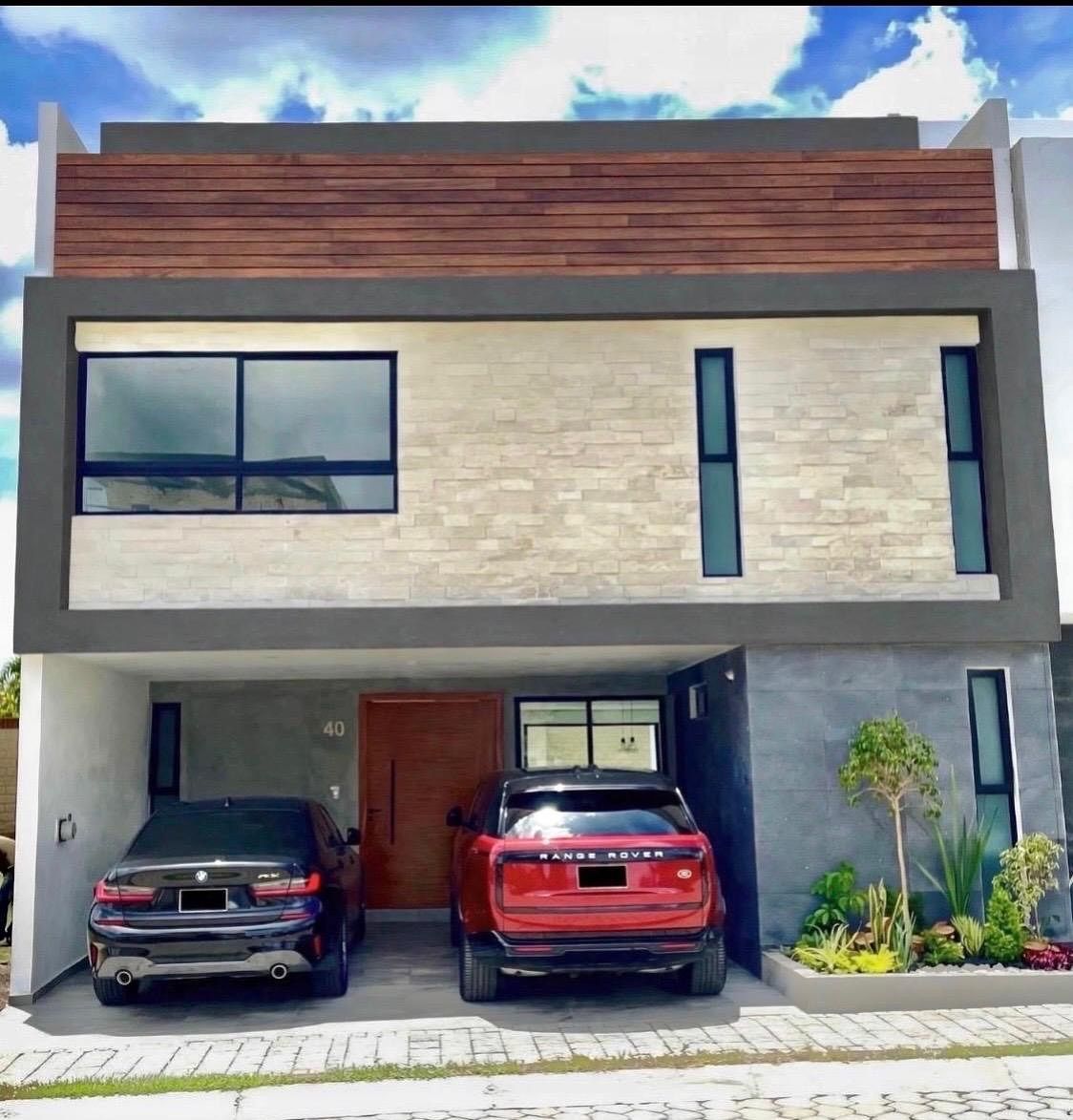 Casa en venta  Con 4 Recamaras , amplia , moderna en Lomas de Angelopolis Puebla, foto 1 de 32