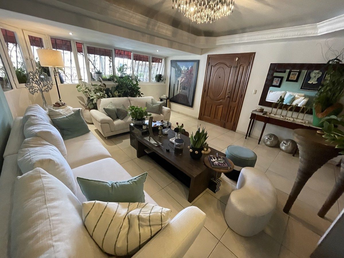 Amplio y cómodo apartamento de 3 hab. Evaristo Morales - Alquiler Amueblado, foto 1 de 15