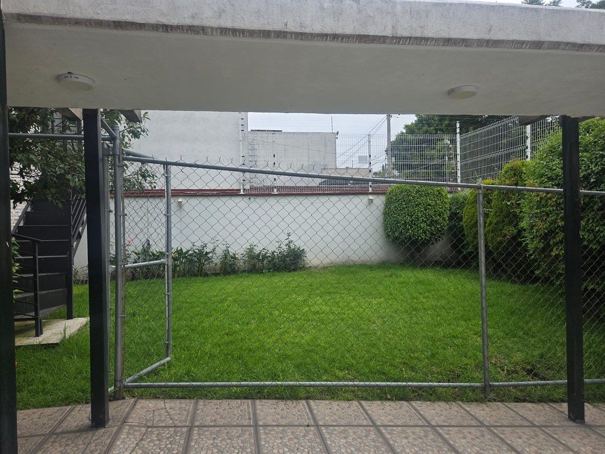 Casa en Lomas de Tecamachalco, Naucalpan de Juárez, foto 2 de 47