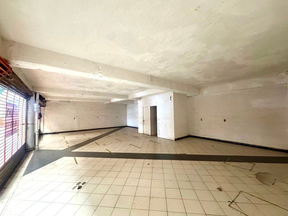 Shopping Mall Space in Santa Úrsula, Texcoco, photo 10 of 12