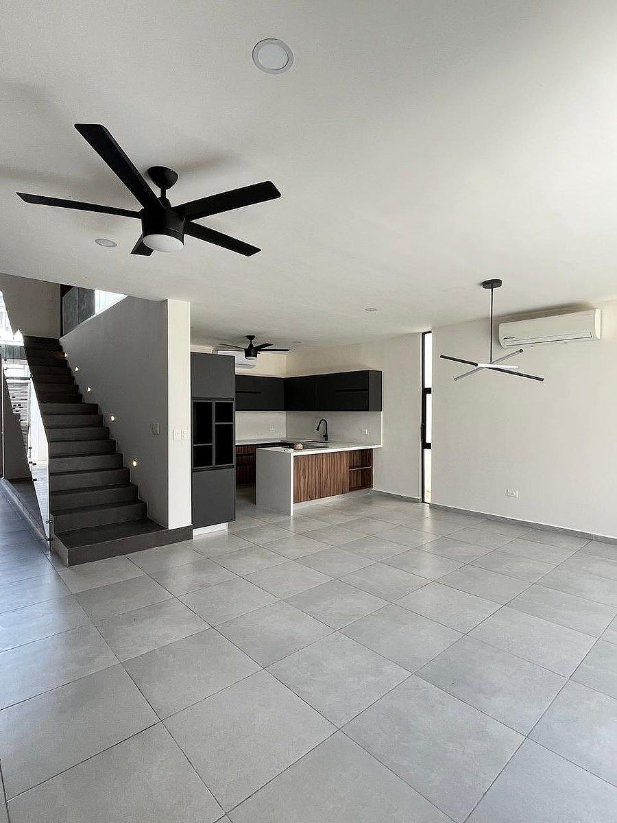CASA À VENDA EM MÉRIDA, TEMOZON NORTE, ENTREGA IMEDIATA., foto 1 de 20