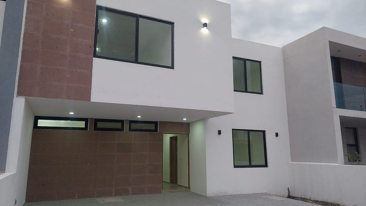 Casa en venta en Querétaro, foto 1 de 40