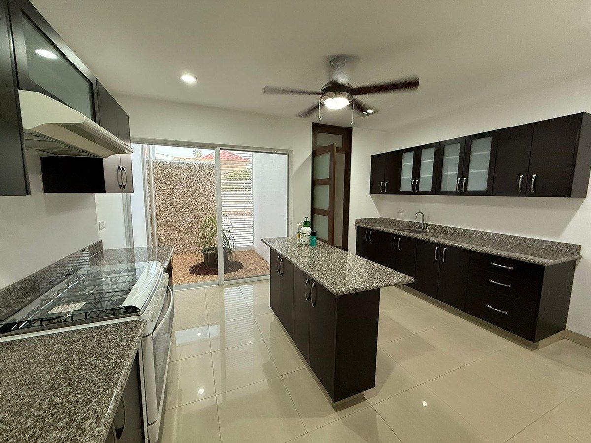 Casa en Venta en Montebello - foto 2