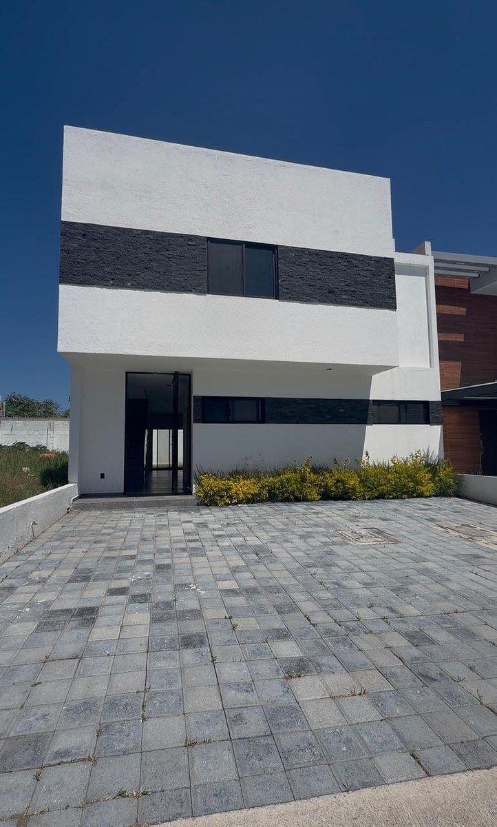 HOUSE FOR SALE GRAND JURIQUILLA $4,650,000 (SM), photo 1 of 22