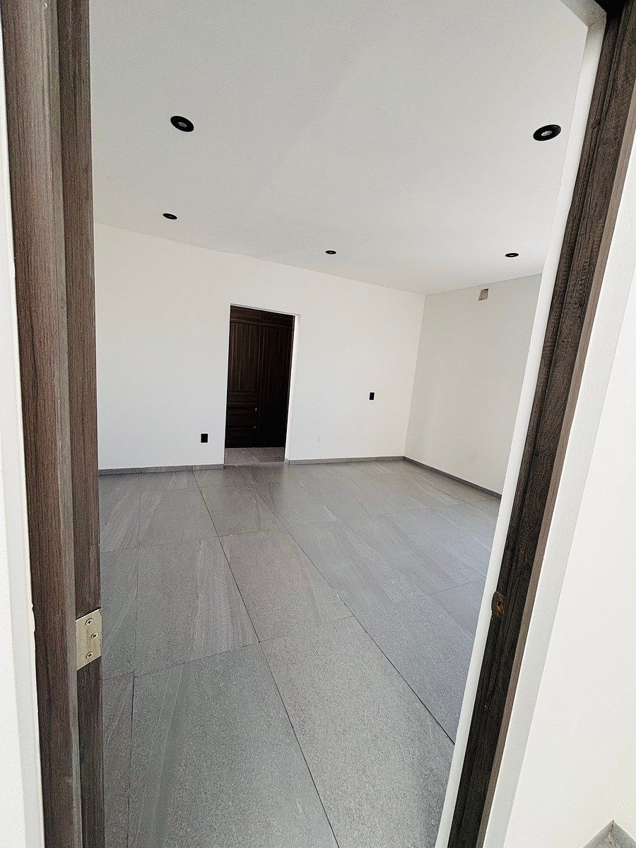 House in Grand Juriquilla, Querétaro, photo 15 of 22